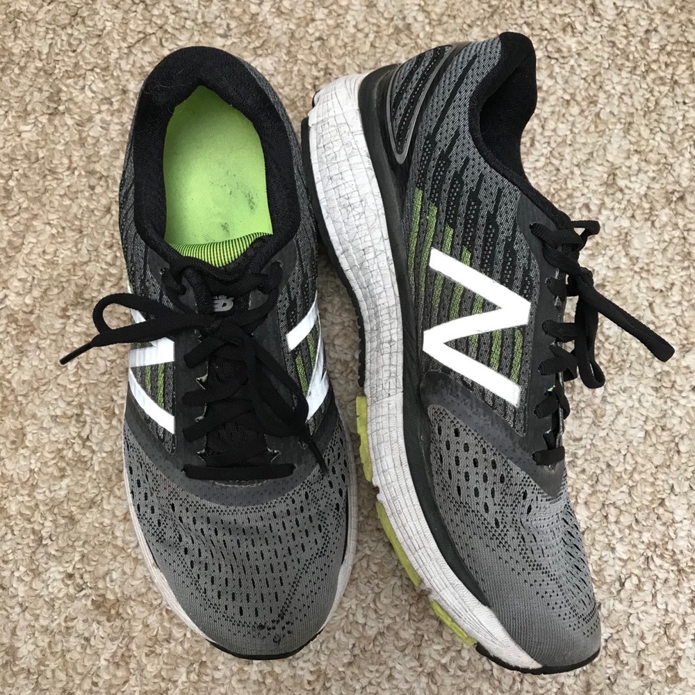 New Balance Men Running Shoe Sneaker